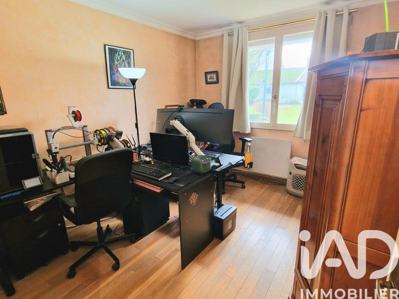 Maison - 230 m² - 8 pièces