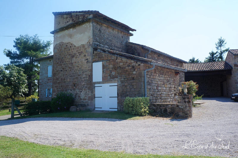 Maison - 260 m² - 8 pièces