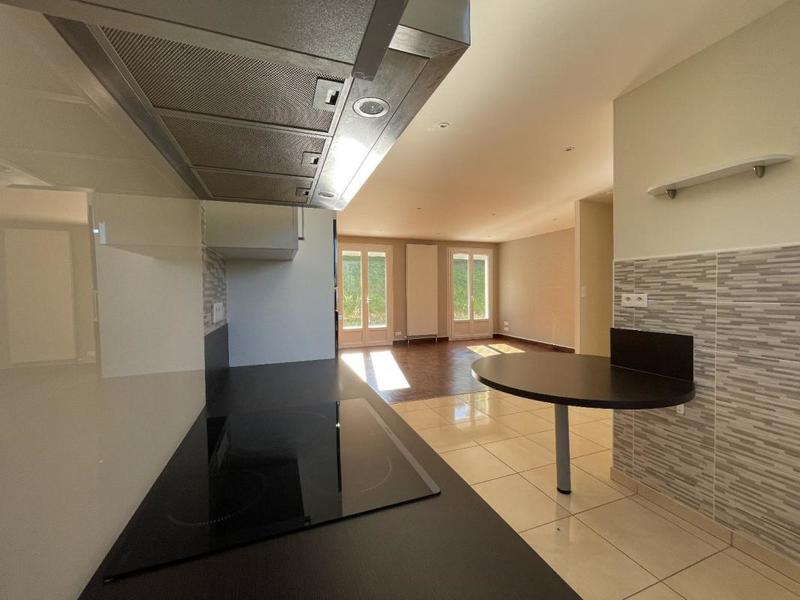 Maison - 120 m² - 7 pièces