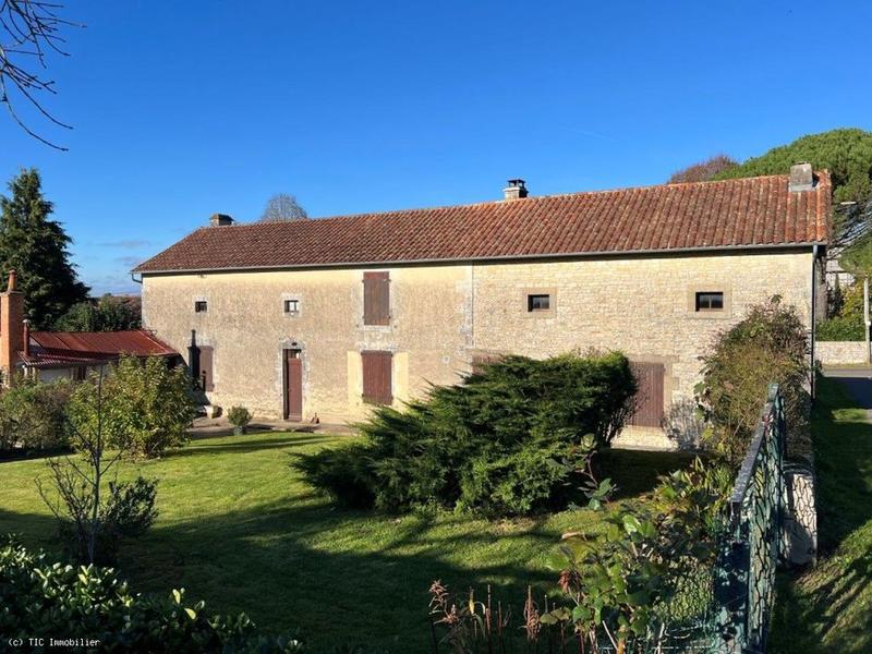 Maison de village - 154 m² - 4 pièces