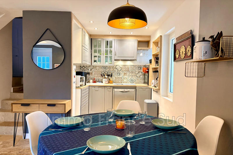 Maison de village - 70 m² - 3 pièces