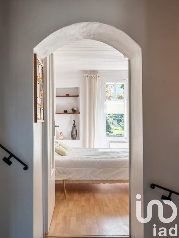 Appartement - 100 m² - 6 pièces