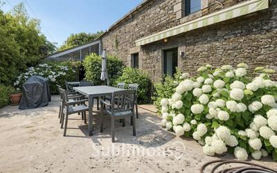 Longère - 234 m² - 8 pièces