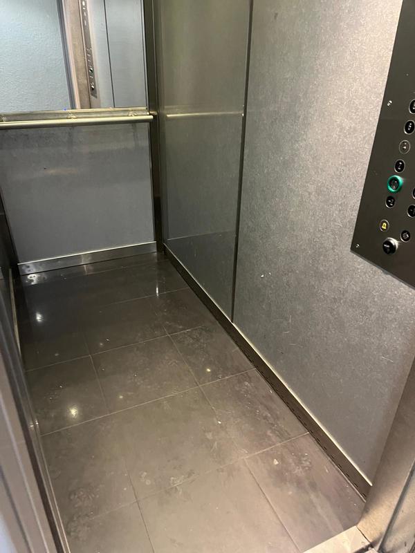 Appartement - 82 m² - 3 pièces