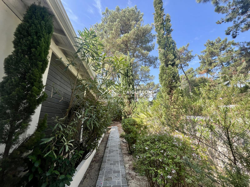 Maison - 160 m² - 5 pièces