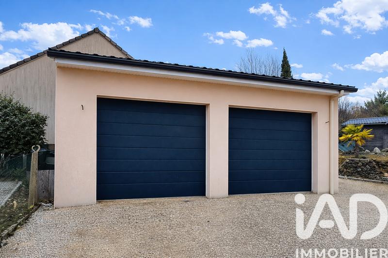 Maison - 105 m² - 5 pièces