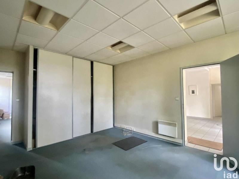 Local commercial - 1 408 m²