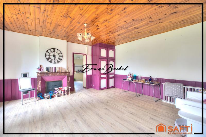 Maison - 290 m² - 9 pièces