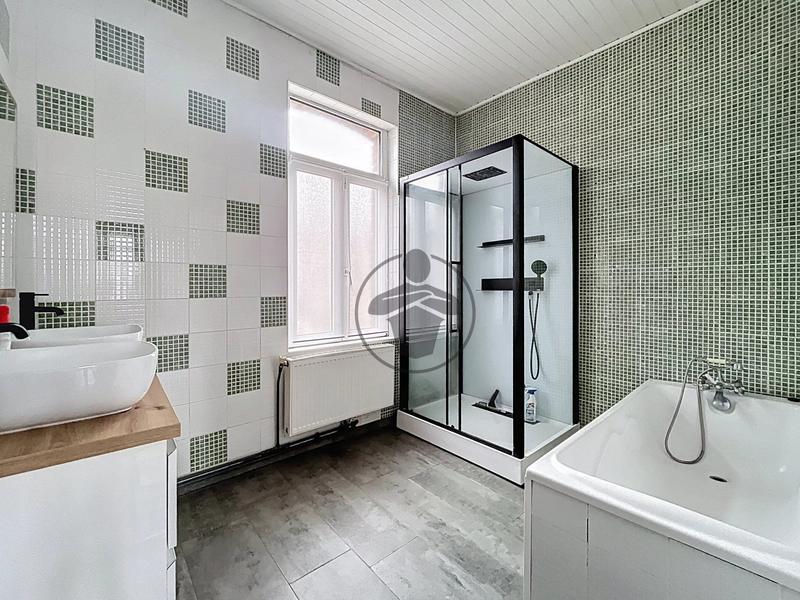 Maison - 118 m² - 5 pièces