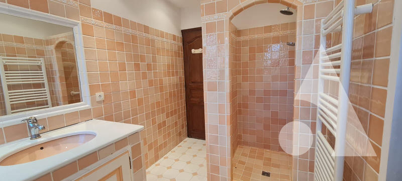 Maison - 151 m² - 6 pièces