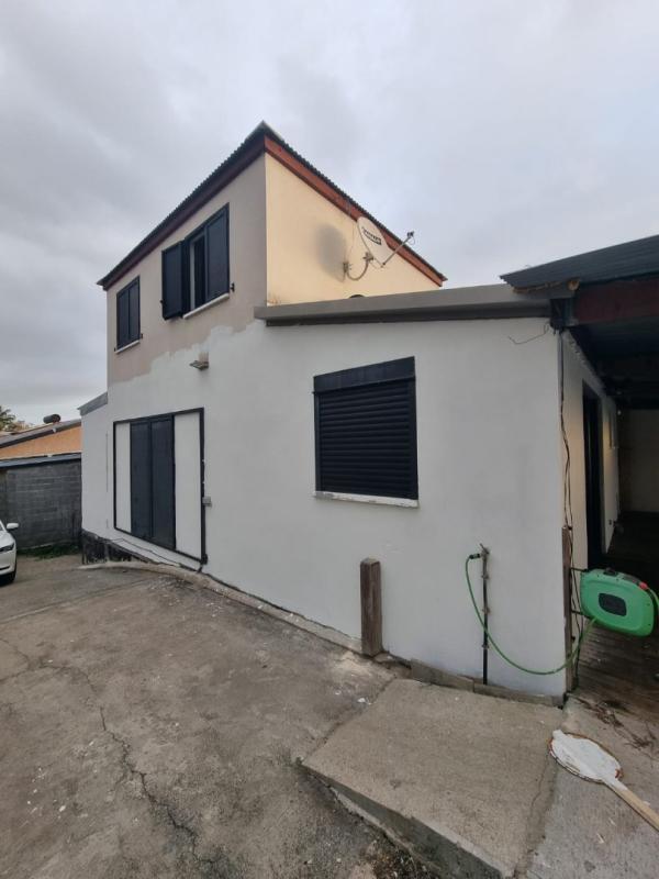 Maison - 90 m² - 1 pièce