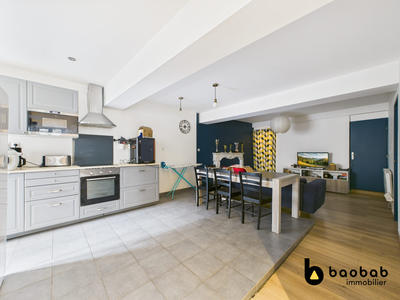 Appartement - 86 m² - 4 pièces