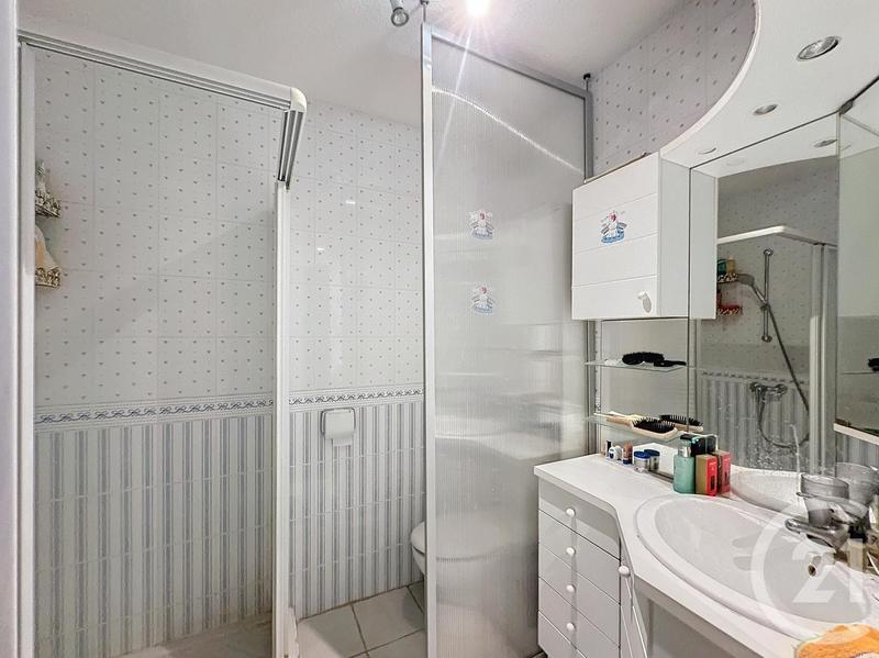 Appartement - 103 m² - 5 pièces