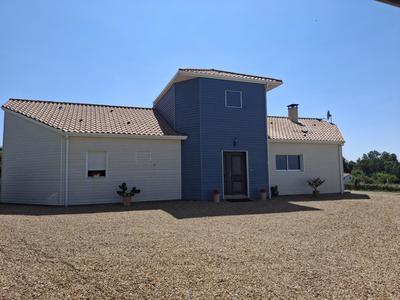 Pavillon - 170 m² - 8 pièces