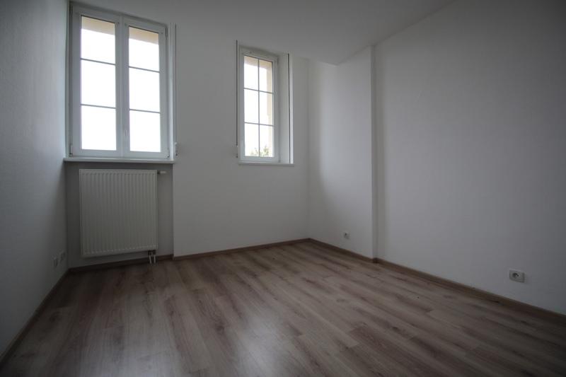 Appartement - 65 m² - 6 pièces