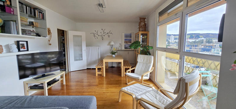 Appartement - 83 m² - 5 pièces