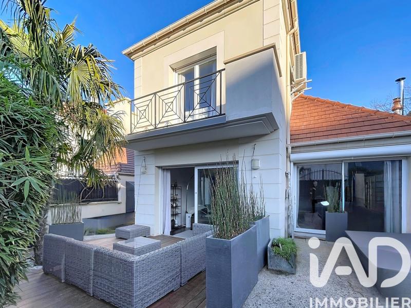 Maison - 192 m² - 7 pièces