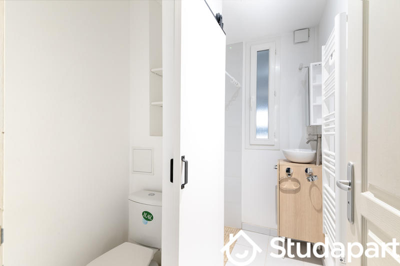 Chambre - 12 m² - 1 pièce