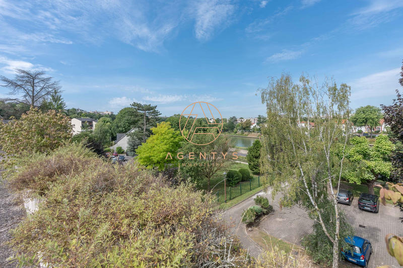 Appartement - 157 m² - 5 pièces