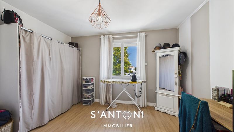 Maison - 189 m² - 5 pièces