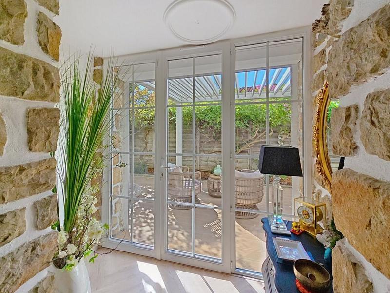 Villa - 172 m² - 6 pièces