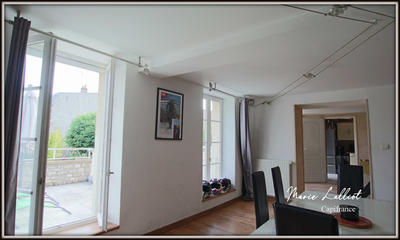 Immeuble - 131 m² - 5 pièces