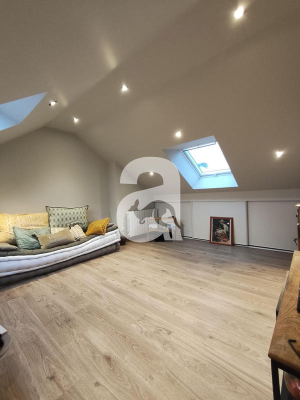 Maison ancienne - 103 m² - 5 pièces