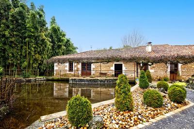 Immeuble - 350 m² - 11 pièces