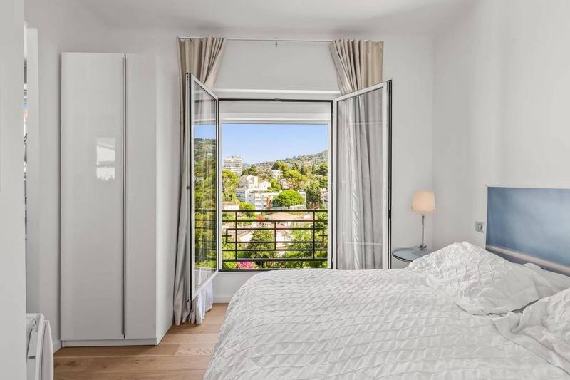 Appartement - 93 m² - 3 pièces