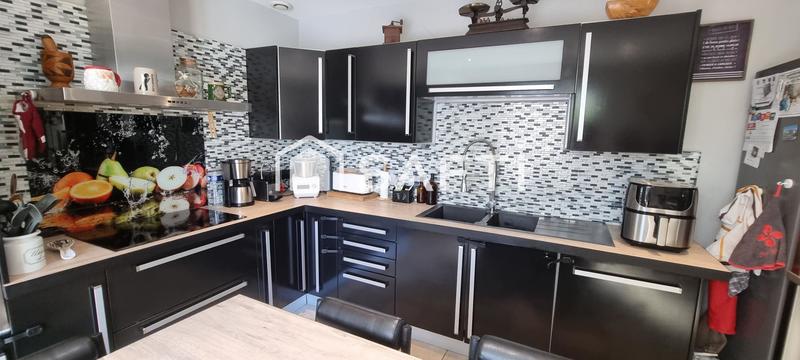 Maison - 148 m² - 6 pièces