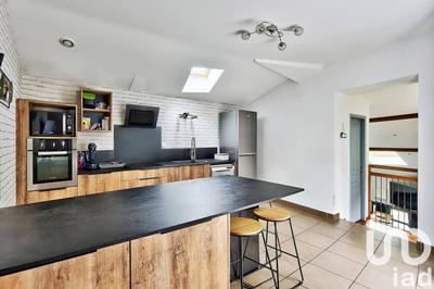 Appartement - 94 m² - 4 pièces