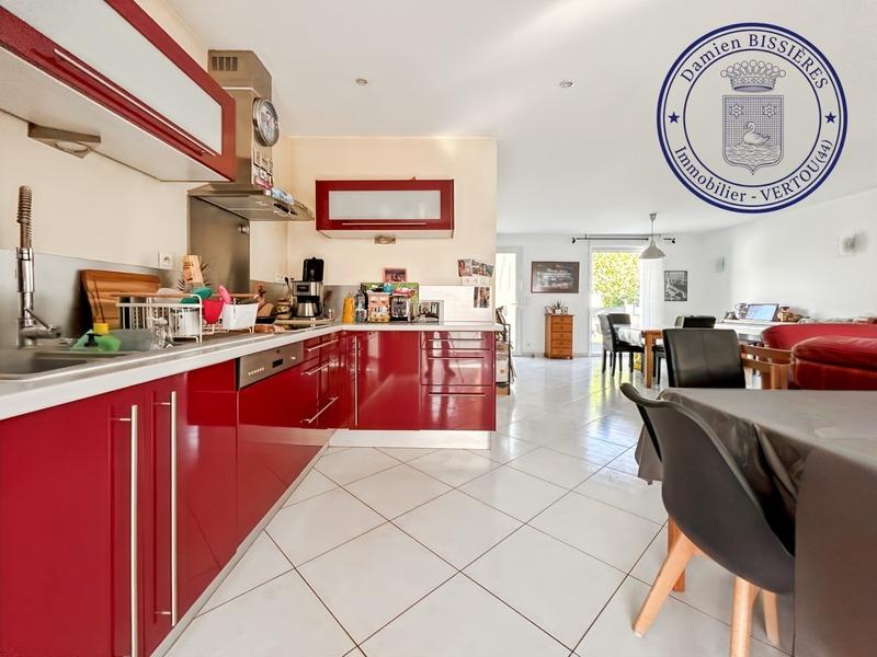 Maison - 114 m² - 8 pièces