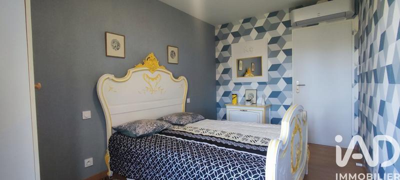 Maison - 277 m² - 9 pièces