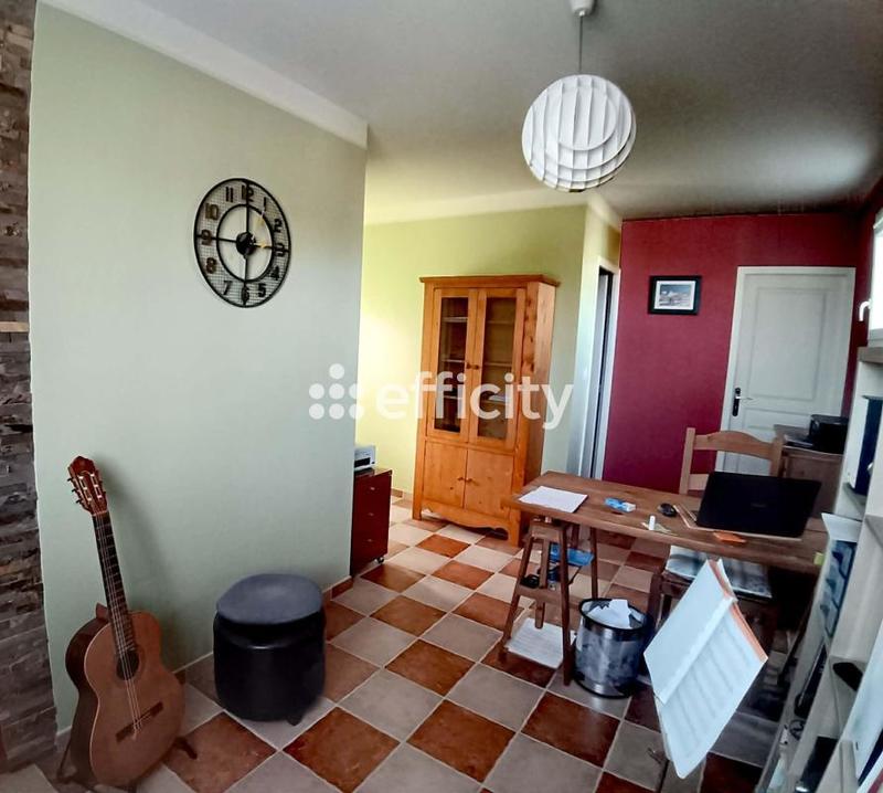 Pavillon - 100 m² - 5 pièces