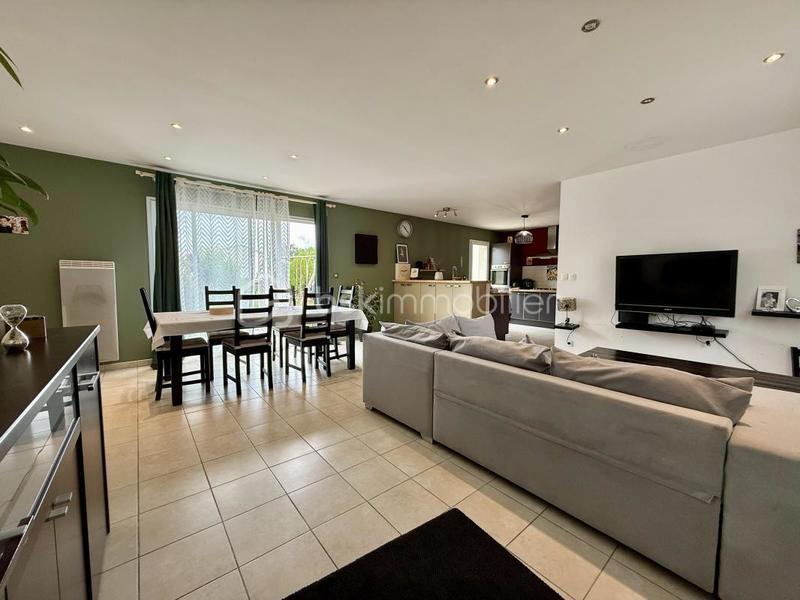 Maison - 108 m² - 5 pièces