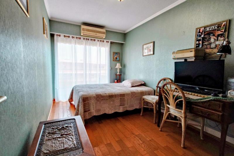 Appartement bourgeois - 74 m² - 3 pièces