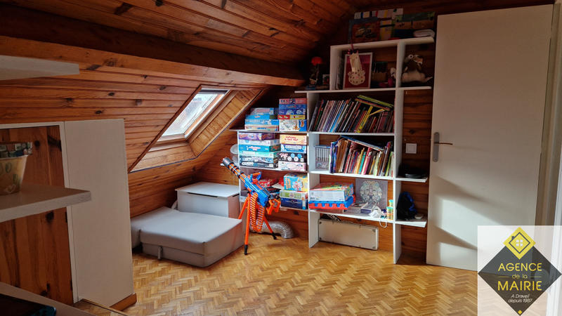 Maison - 165 m² - 8 pièces