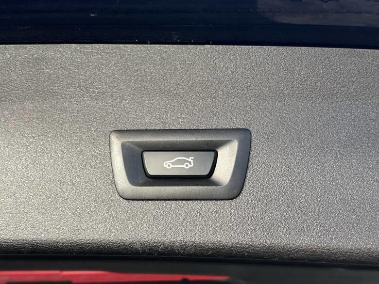 Bmw X1 II (F48) xDrive25eA 220ch Business Design