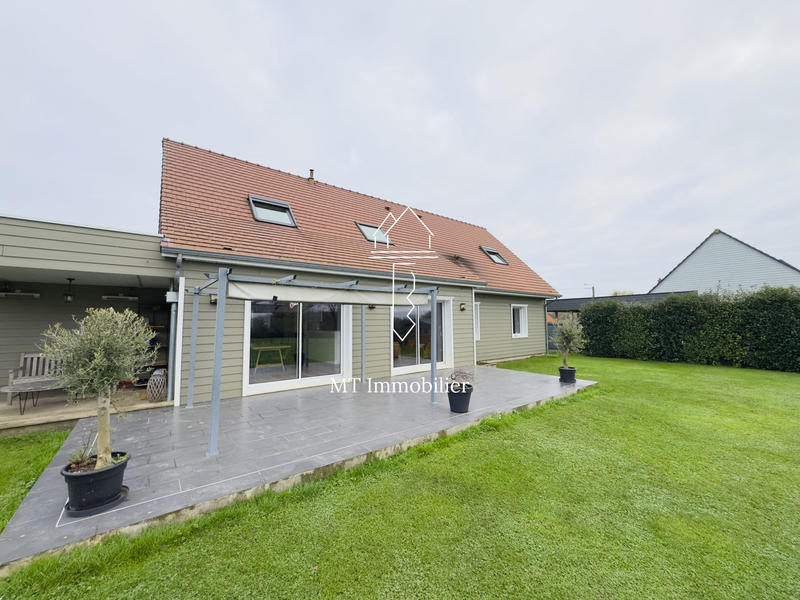 Maison contemporaine - 196 m² - 7 pièces