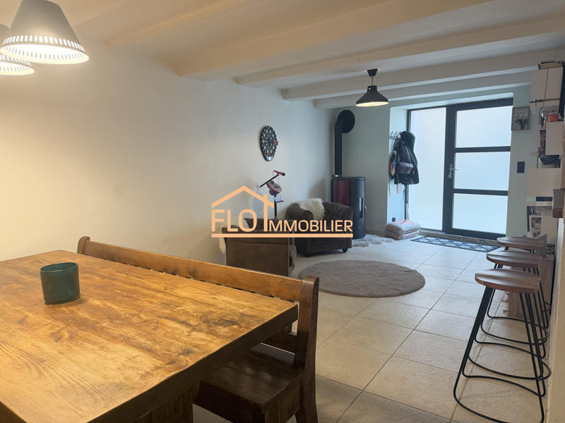 Maison - 96 m² - 5 pièces