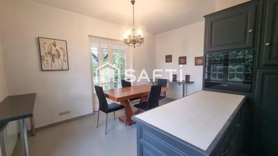Maison - 133 m² - 6 pièces