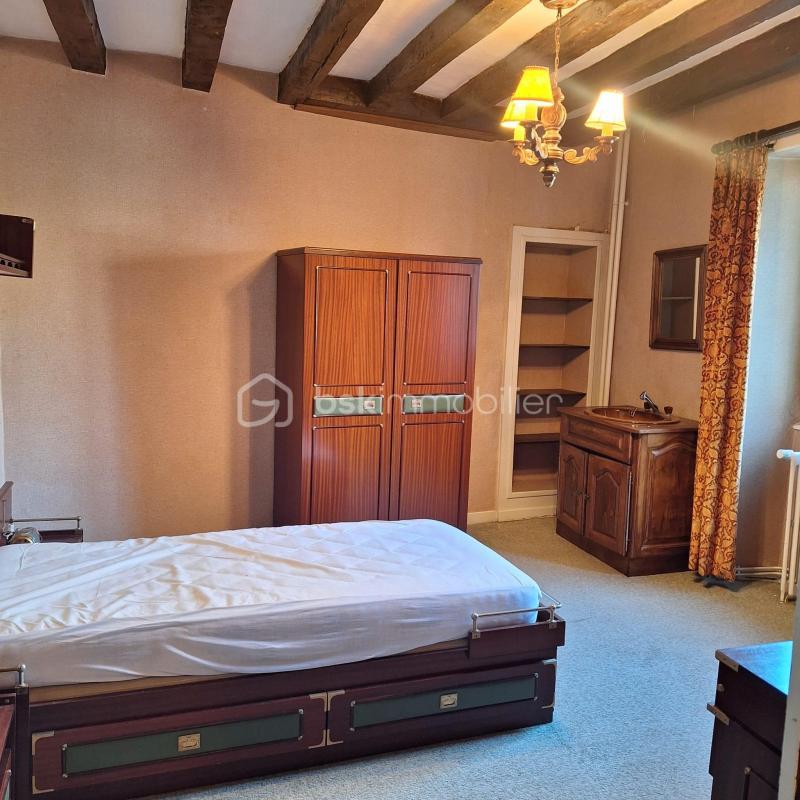 Maison en pierre - 182 m² - 8 pièces