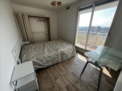 Appartement - 96 m² - 5 pièces