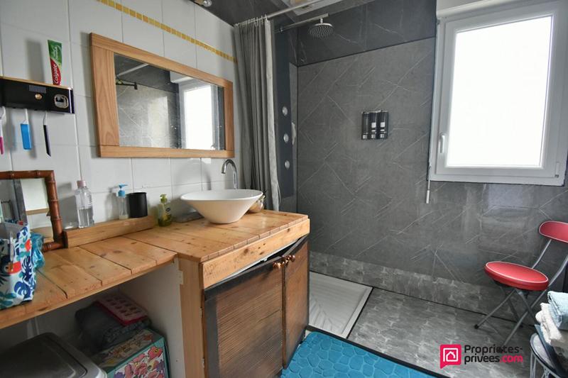 Maison - 81 m² - 5 pièces