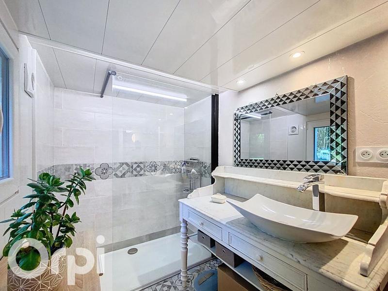 Maison - 123 m² - 5 pièces