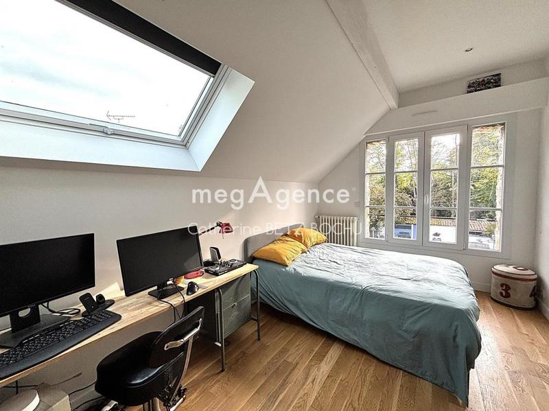 Maison - 143 m² - 7 pièces