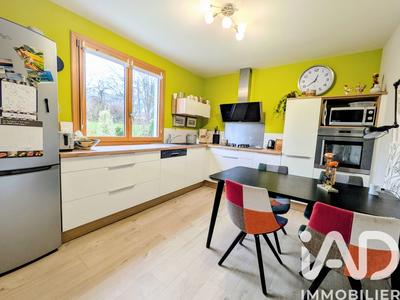 Maison - 117 m² - 6 pièces