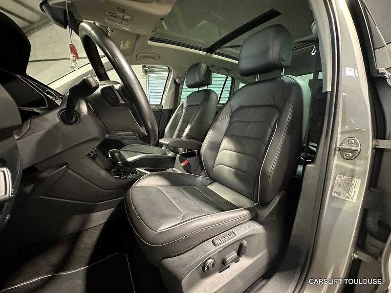 Volkswagen Tiguan 2.0 Tdi 150cv Black R-Line Dsg7 - Camera 360° Toit Panoramique