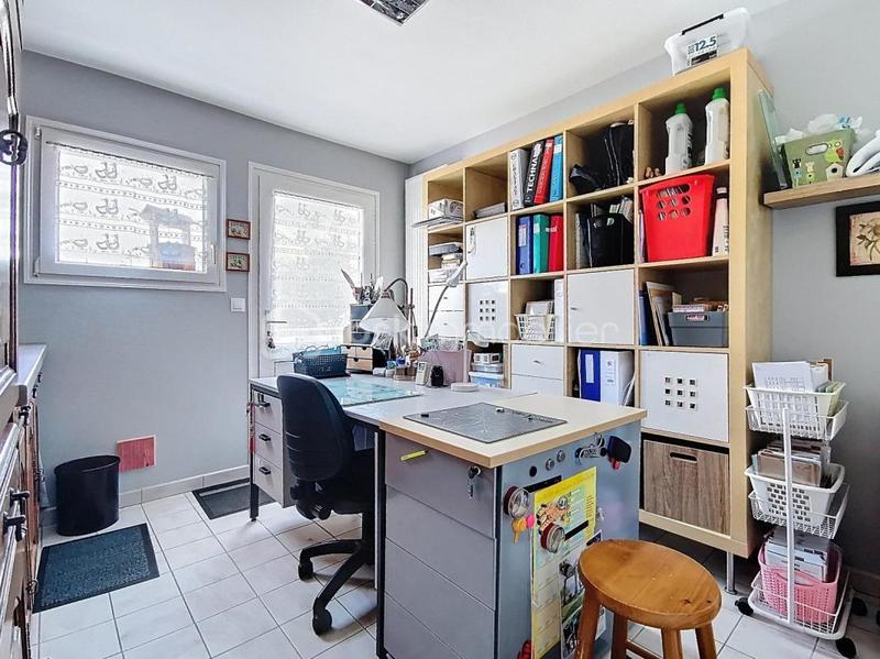 Maison - 201 m² - 6 pièces