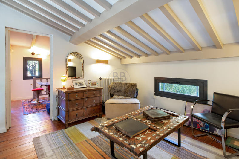 Villa - 200 m² - 6 pièces